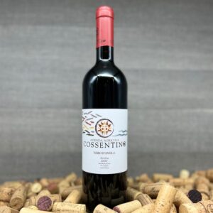 Nero d'Avola Cossentino, Weingut Cossentino, kräftiger Sizilianer, Rotwein Sizilien Bio Vegan, Wein zu Polenta