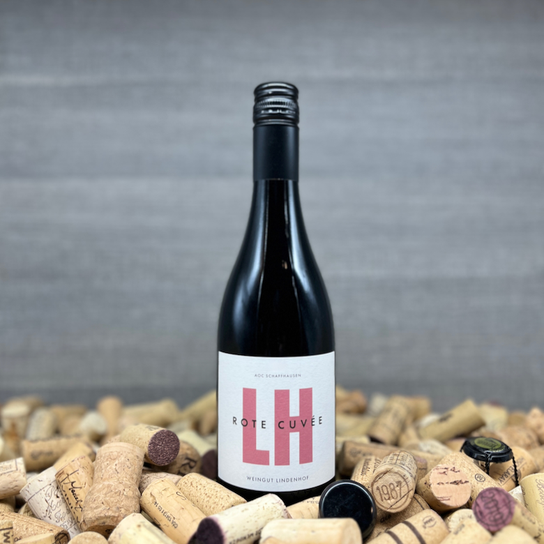 Rote Cuvée Lindenhof, Weingut Lindenhof, Pinot Noir Osterfingen Klettgau, Festwein Halbliter 50cl, Wein zu Spareribs